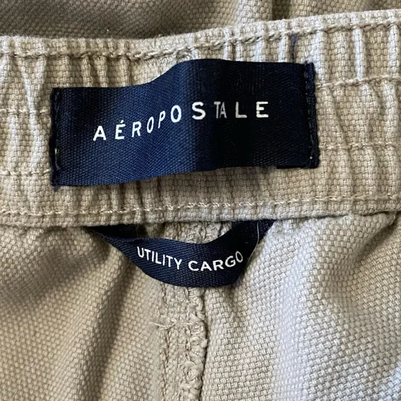 Aeropostale size medium women’s cargo pants. - Picture 3 of 8